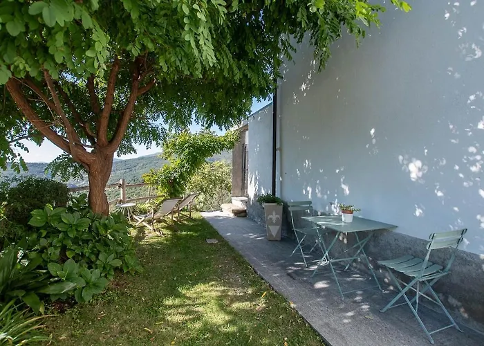 Outdoor & Relax -trailside Cozy Apartment